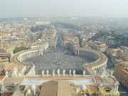 Blick vom Petersdom über Rom